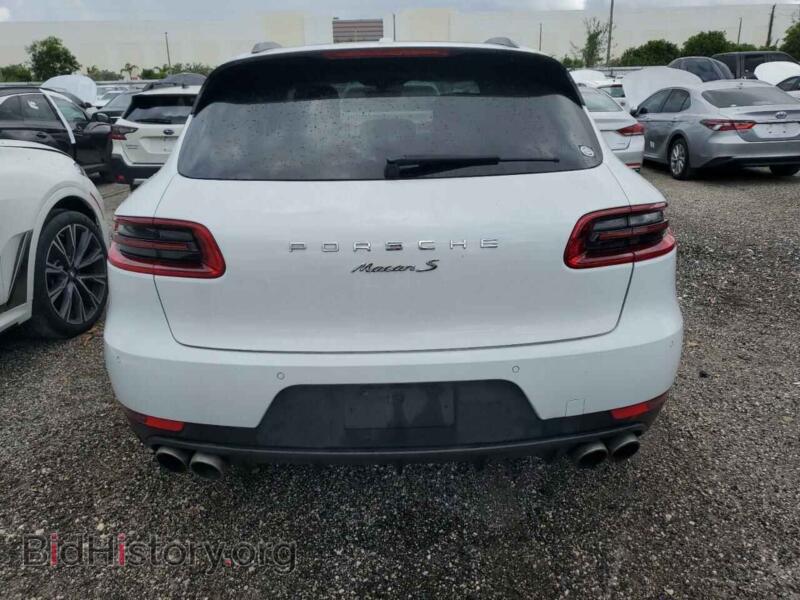 2016 Porsche MACAN (VIN WP1AB2A56GLB48617) — фото 6 из 14