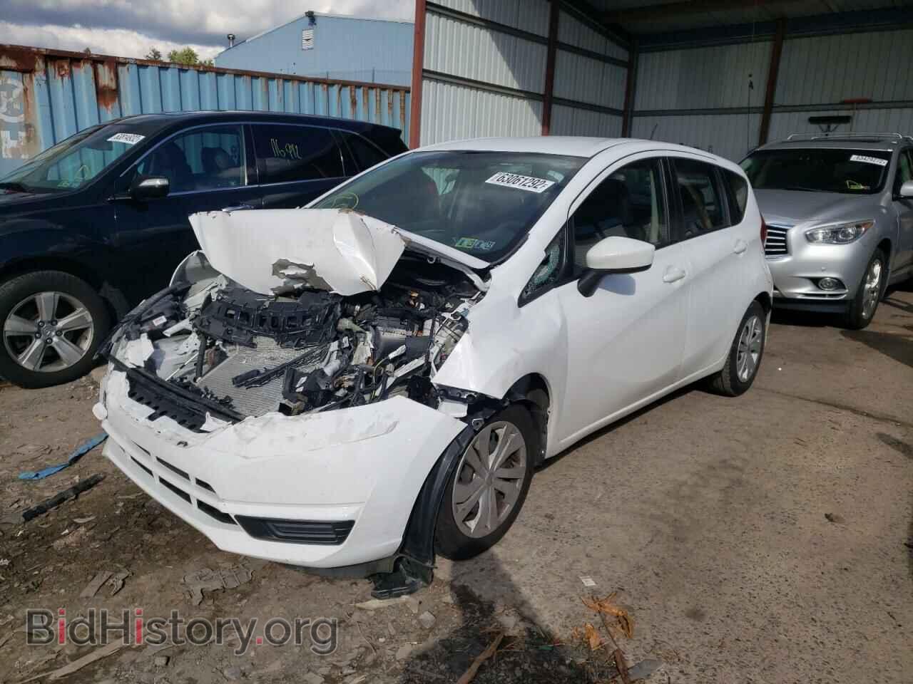 2017 NISSAN VERSA - VIN: 3N1CE2CPXHL370263 - Фото 2