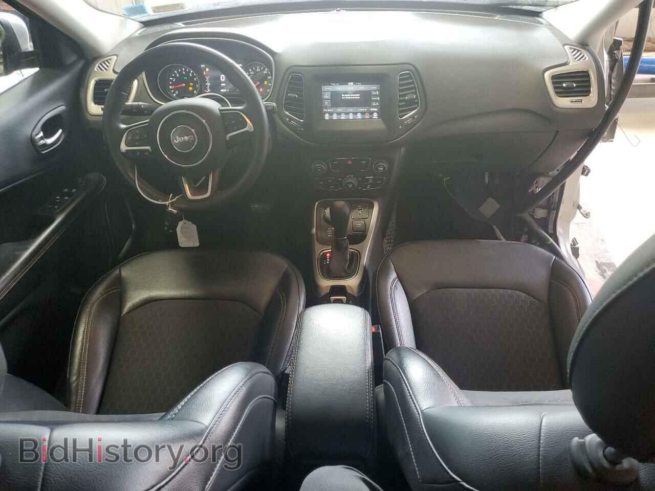 2019 JEEP COMPASS - VIN: 3C4NJDBB9KT735767 - Фото 8