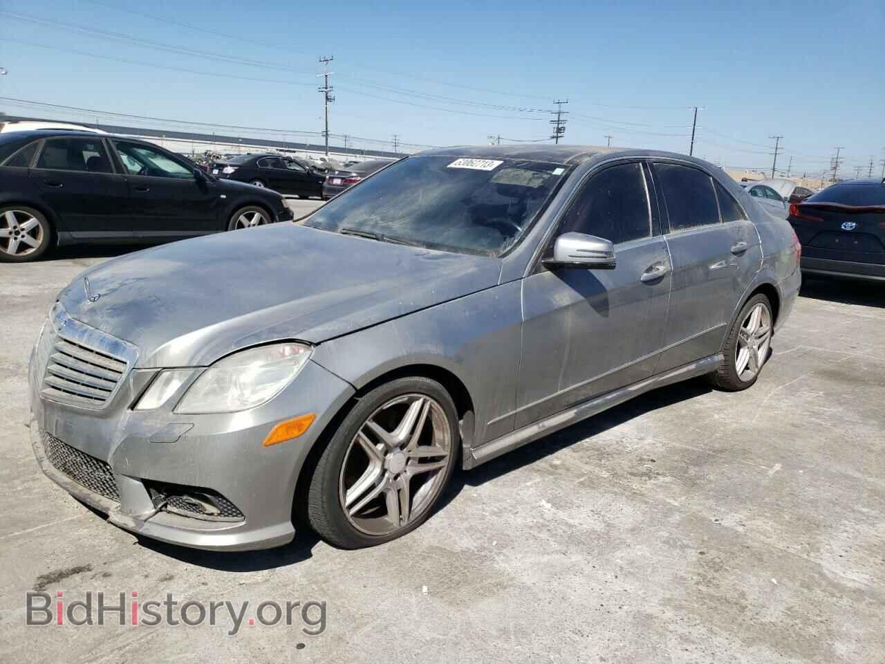 Фотография WDDHF5GB8BA317629 - MERCEDES-BENZ E-CLASS 2011