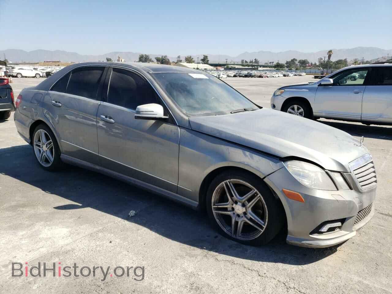 2011 MERCEDES-BENZ E-CLASS - VIN: WDDHF5GB8BA317629 - Фото 4