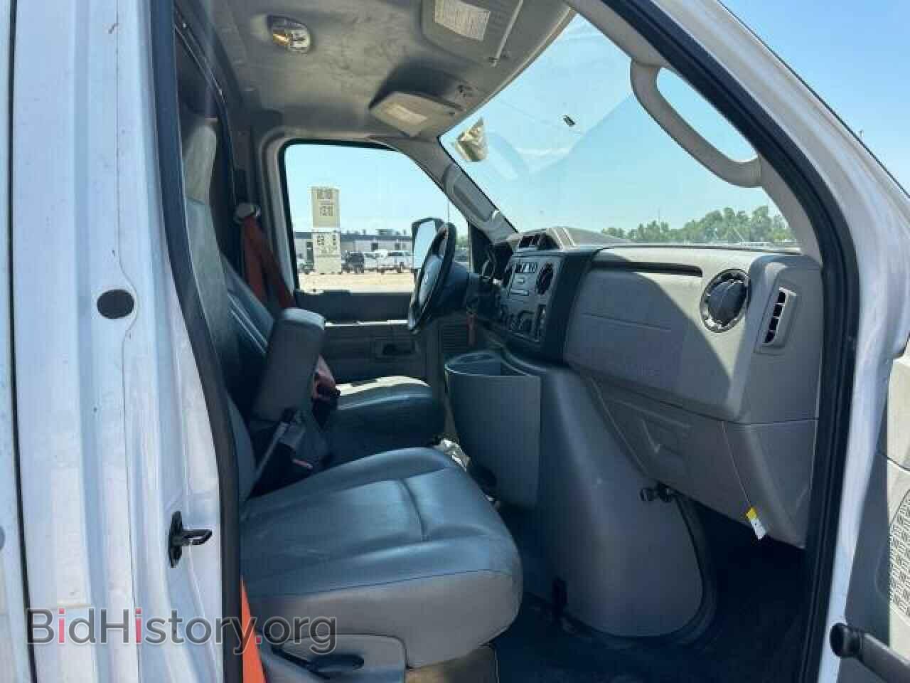2017 FORD ALL Models - VIN: 1FDWE3FS8HDC16832 - Фото 5