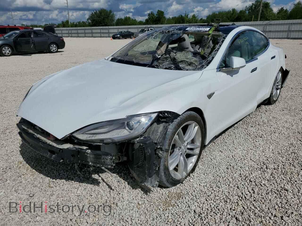 2015 TESLA MODEL S - VIN: 5YJSA1H25FF081024 - Фото 2