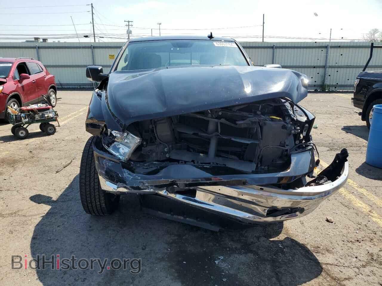 2015 RAM 1500 - VIN: 3C6RR7LT1FG554817 - Photo 5