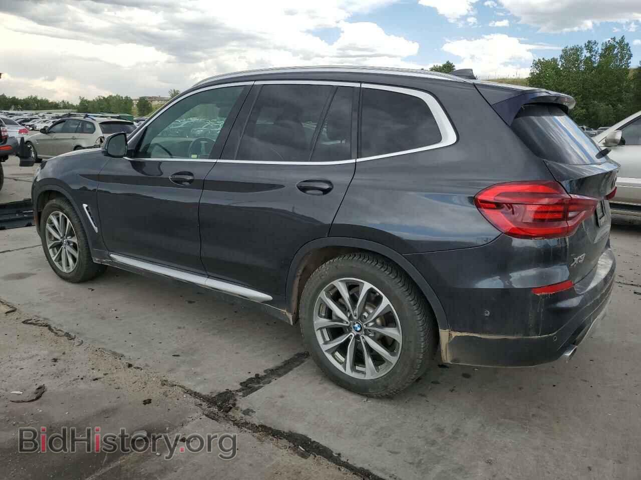 2018 BMW X3 - VIN: 5UXTR9C51JLD69918 - Фото 2
