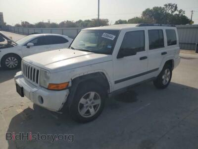 2006 Jeep COMMANDER, cream — VIN 1J8HH48K86C226215, Copart