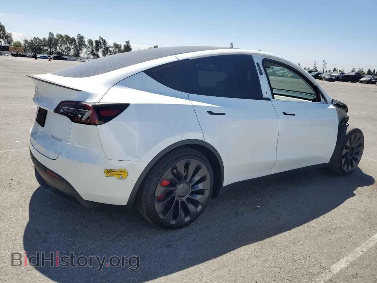 2022 TESLA MODEL Y - VIN: 7SAYGDEF6NF488689 - Фото 3