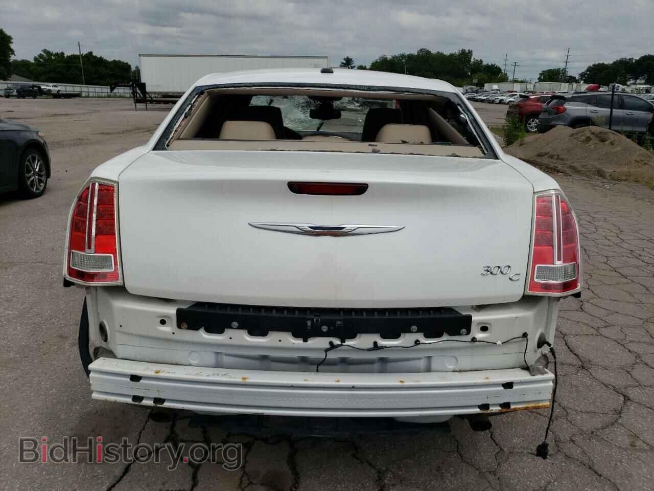 2011 CHRYSLER 300 - VIN: 2C3CA6CT2BH560446 - Фото 6