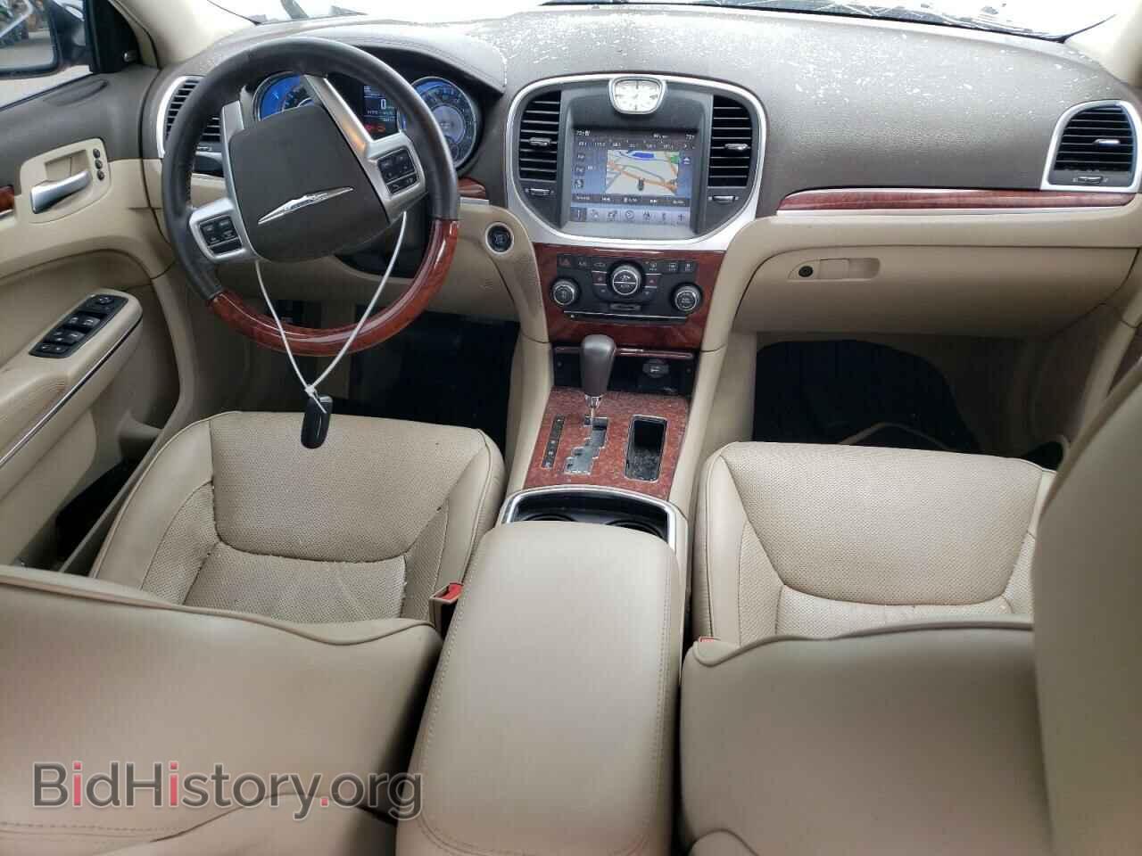 2011 CHRYSLER 300 - VIN: 2C3CA6CT2BH560446 - Фото 8