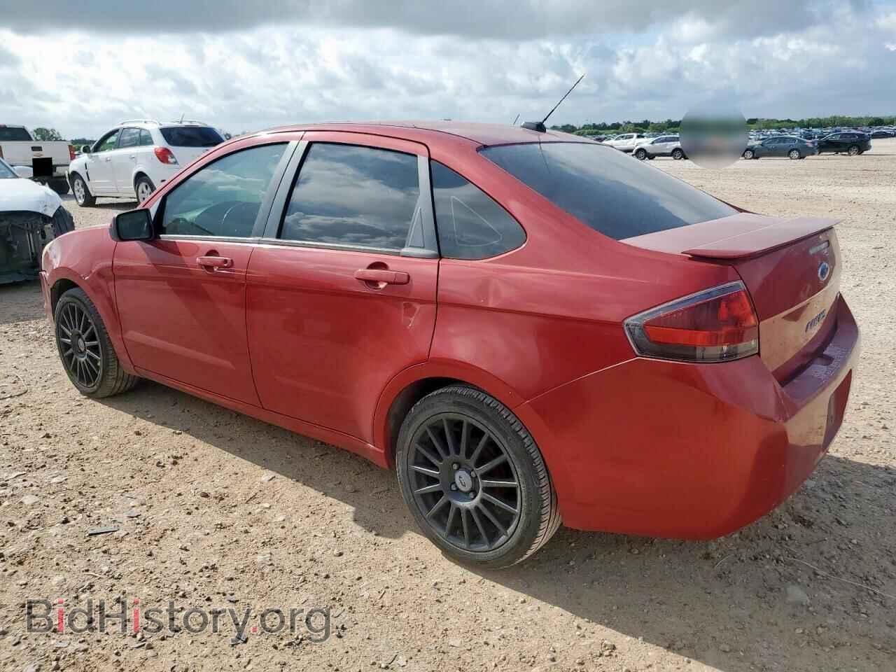 2011 FORD FOCUS - VIN: 1FAHP3GN8BW108311 - Фото 2