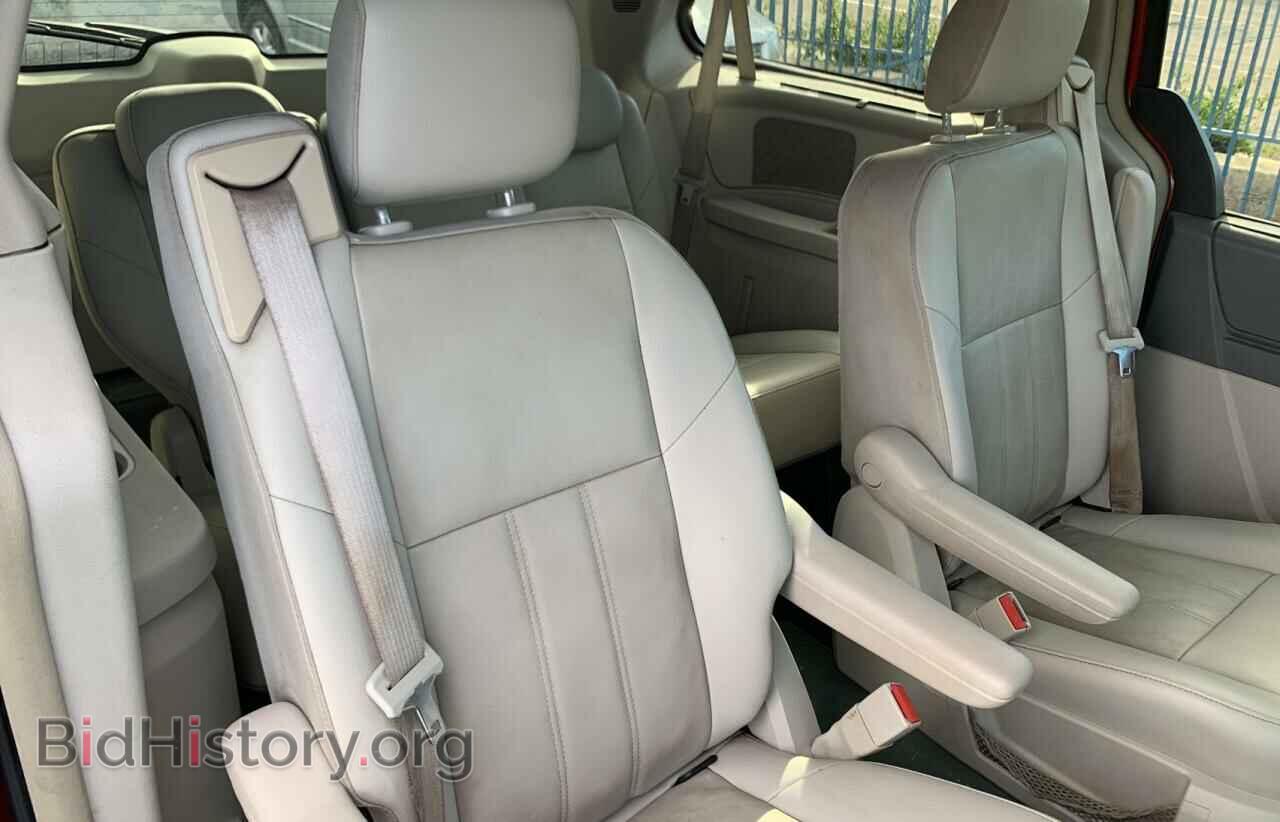 2008 CHRYSLER MINIVAN - VIN: 2A8HR54P68R701455 - Фото 6