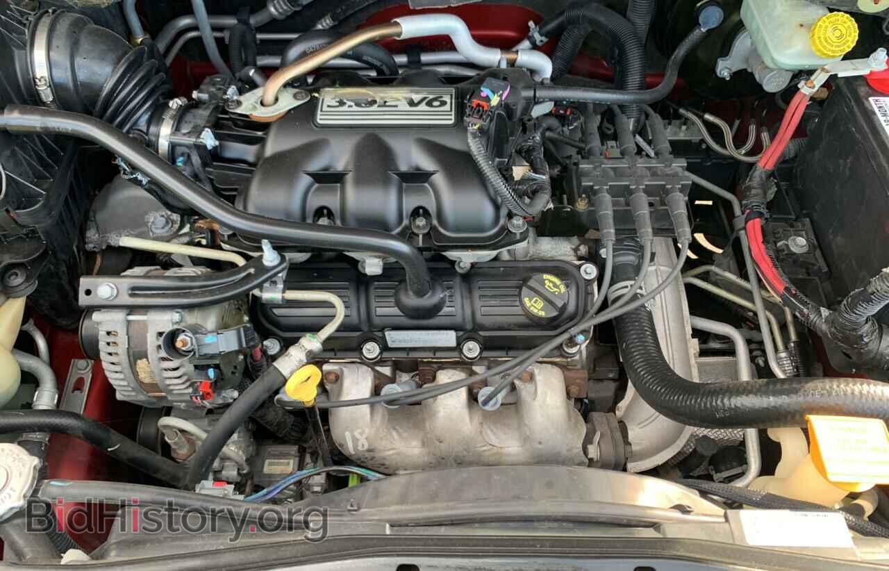 2008 CHRYSLER MINIVAN - VIN: 2A8HR54P68R701455 - Фото 7