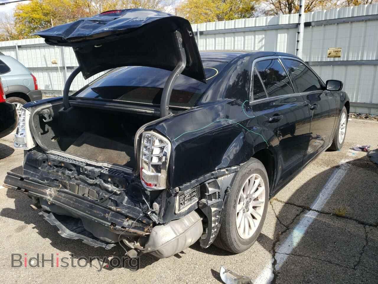 2012 CHRYSLER 300 - VIN: 2C3CCAAG8CH289462 - Фото 4