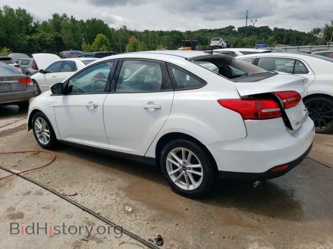 2018 FORD FOCUS - VIN: 1FADP3F23JL290733 - Photo 2