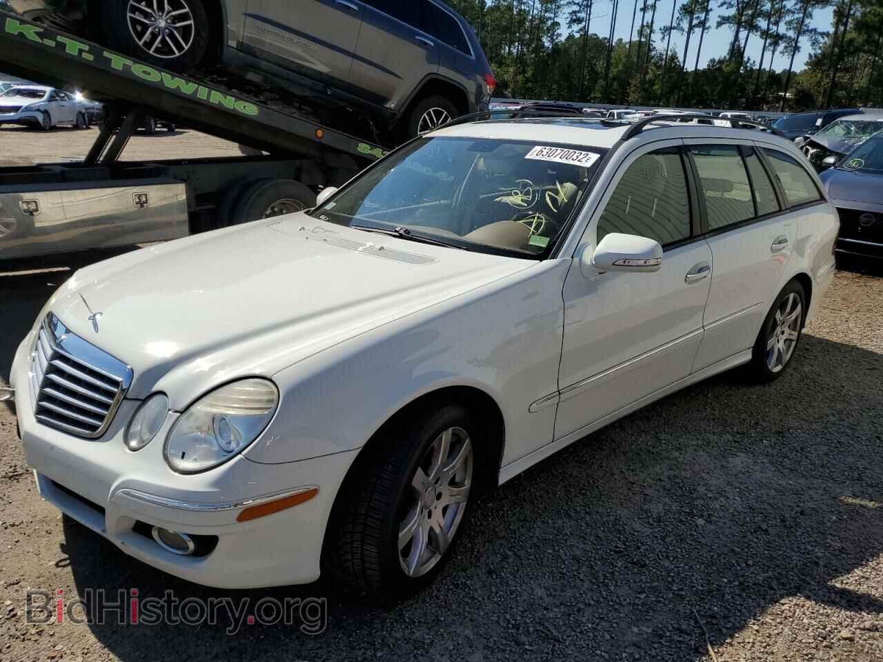 2008 MERCEDES-BENZ E-CLASS - VIN: WDBUH87X28B318941 - Фото 2