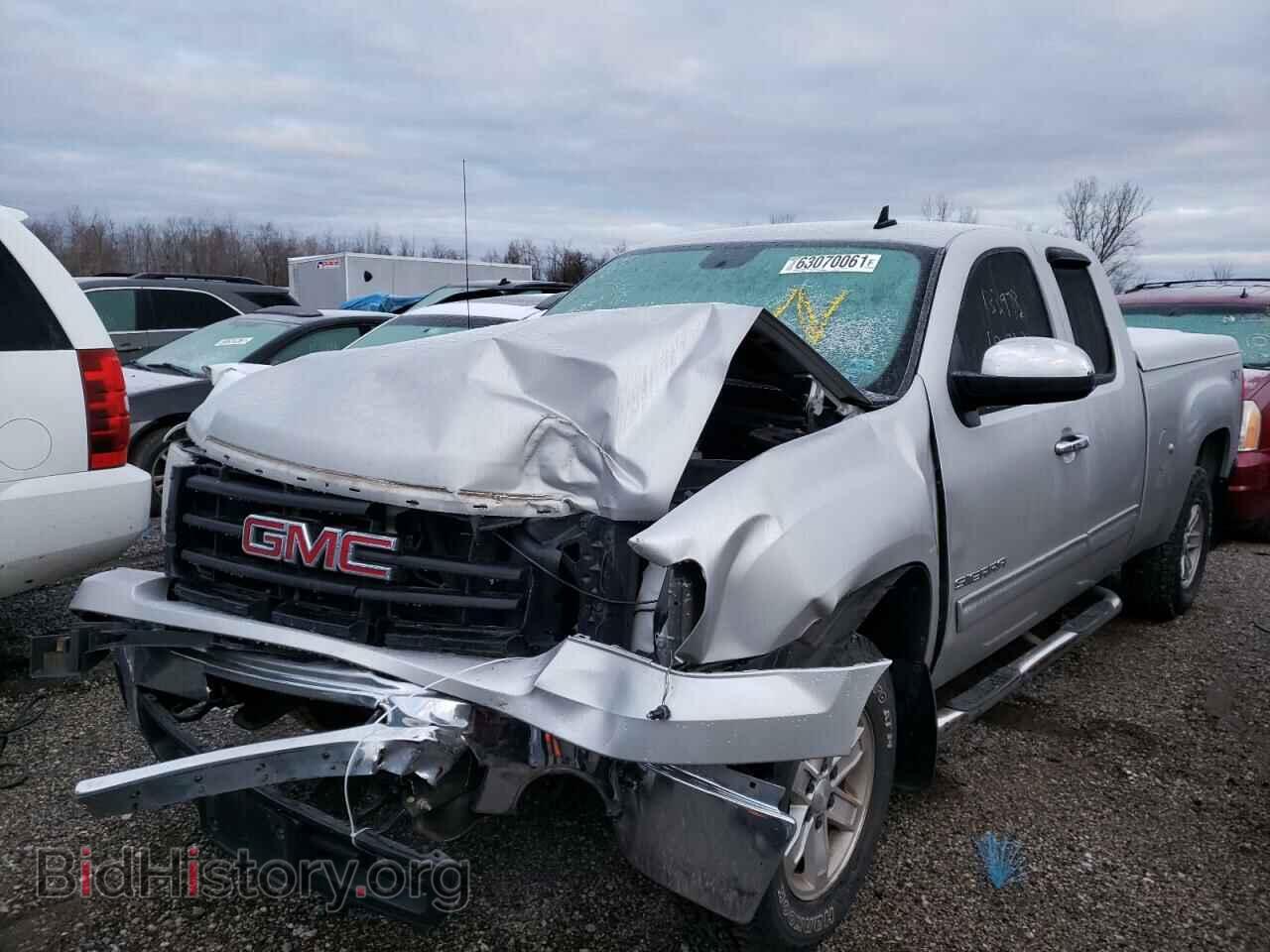 2010 GMC SIERRA - VIN: 1GTSKVE30AZ146527 - Фото 2