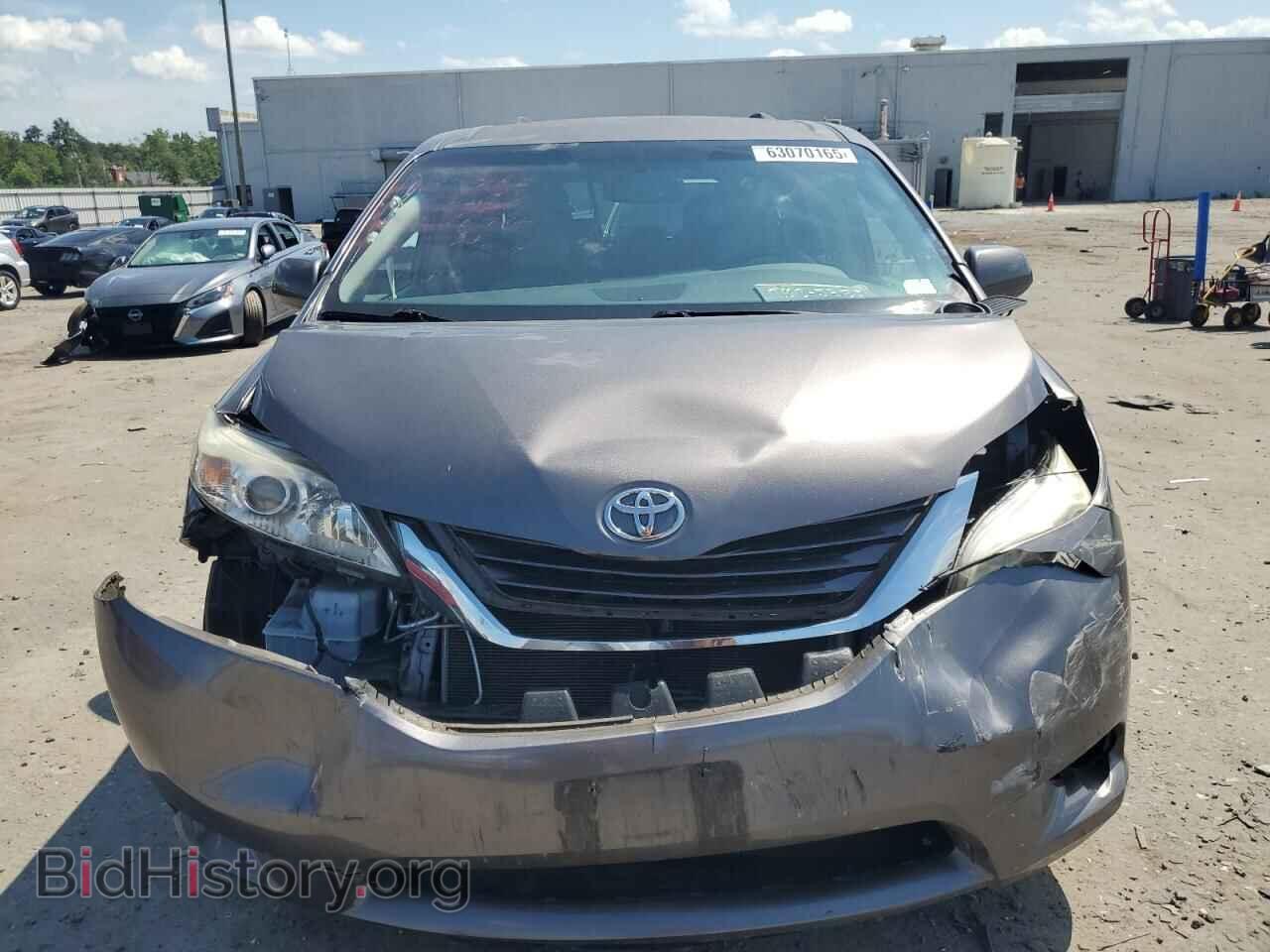 2016 TOYOTA All Models - VIN: 5TDKK3DC0GS718695 - Фото 5