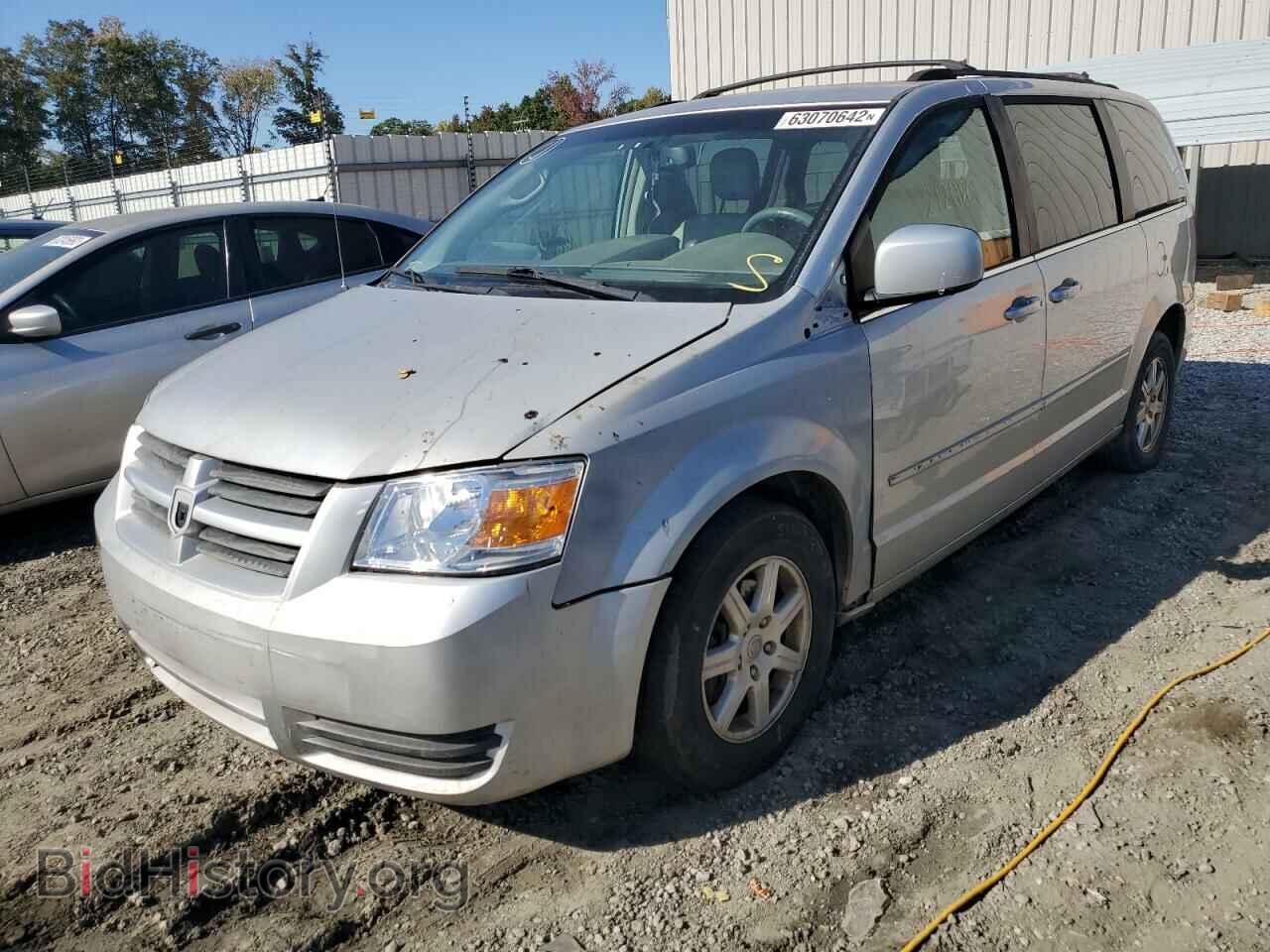 2008 CHRYSLER MINIVAN - VIN: 2A8HR54P88R114898 - Фото 2