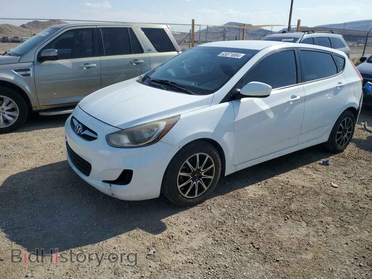 Фотография KMHCT5AE3DU080724 - HYUNDAI ACCENT 2013