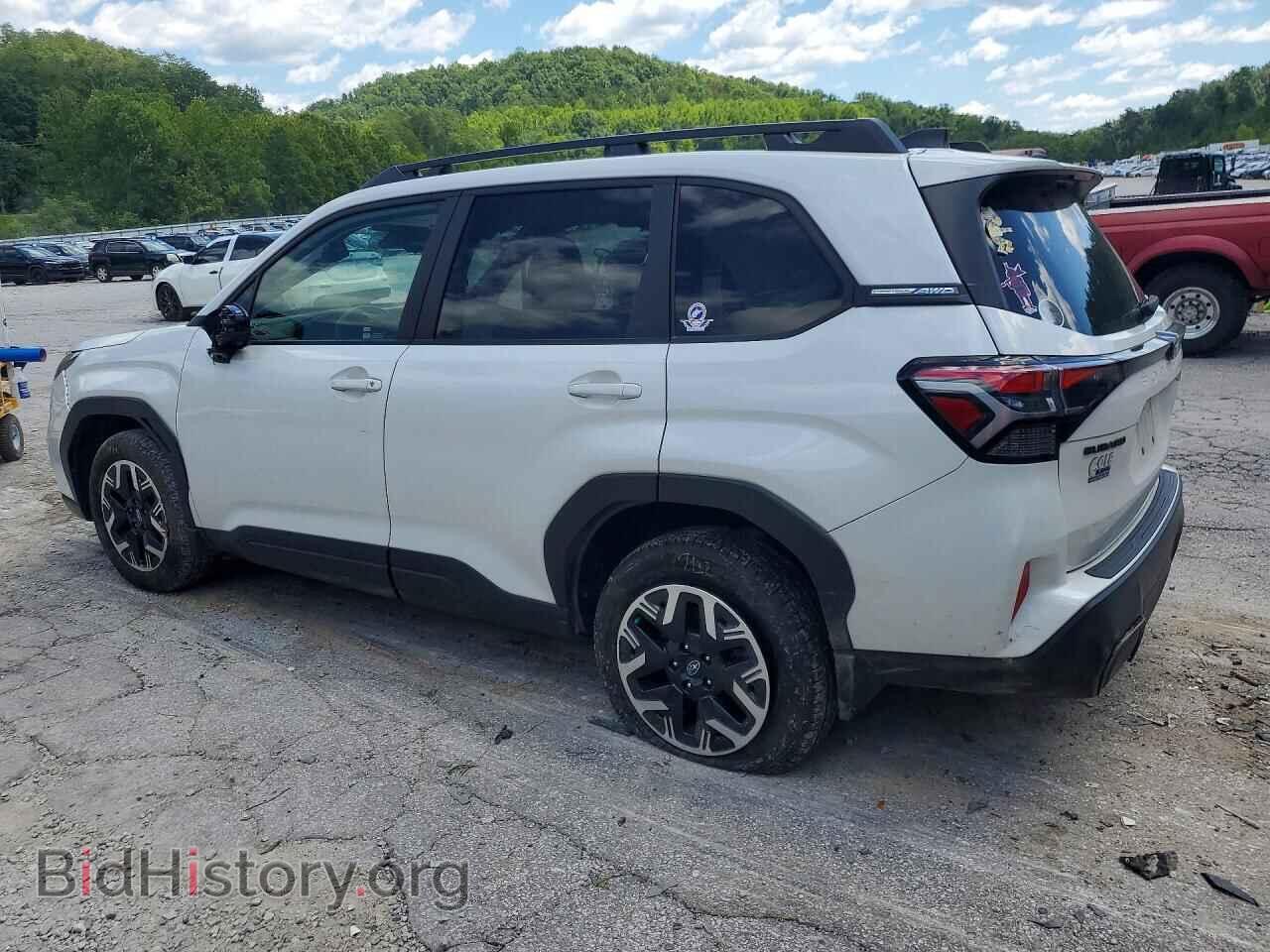2025 SUBARU FORESTER - VIN: JF2SLDBC9SH582832 - Photo 2