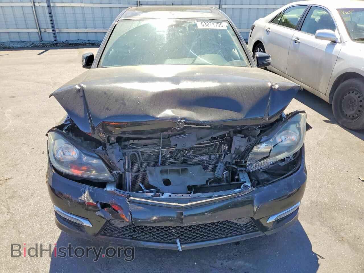2014 MERCEDES-BENZ C-CLASS - VIN: WDDGF4HB8EA945697 - Фото 5