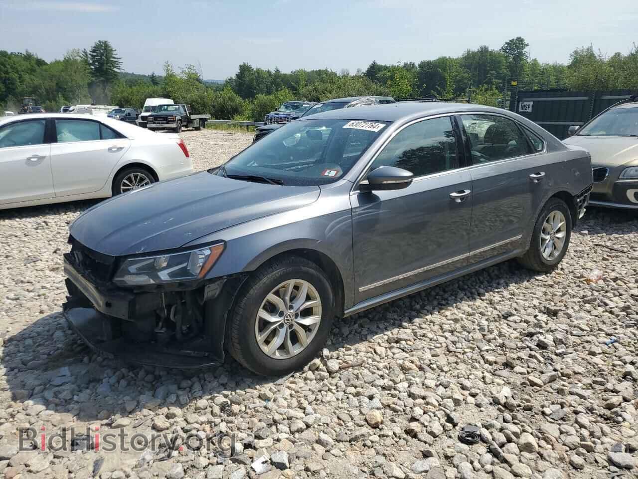 Фотография 1VWAT7A32HC011490 - VOLKSWAGEN PASSAT 2017