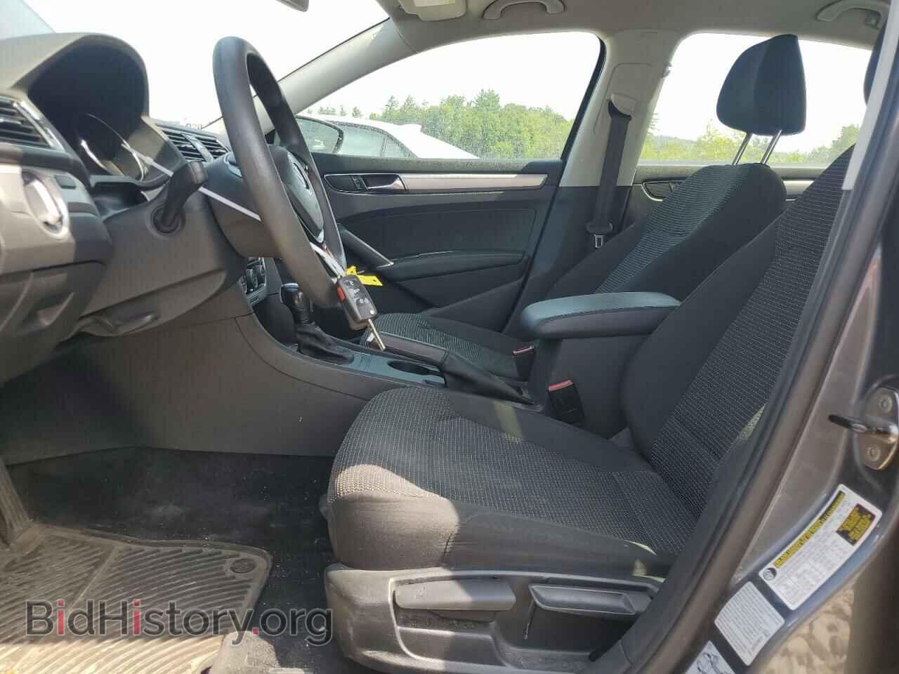 2017 VOLKSWAGEN PASSAT - VIN: 1VWAT7A32HC011490 - Фото 7