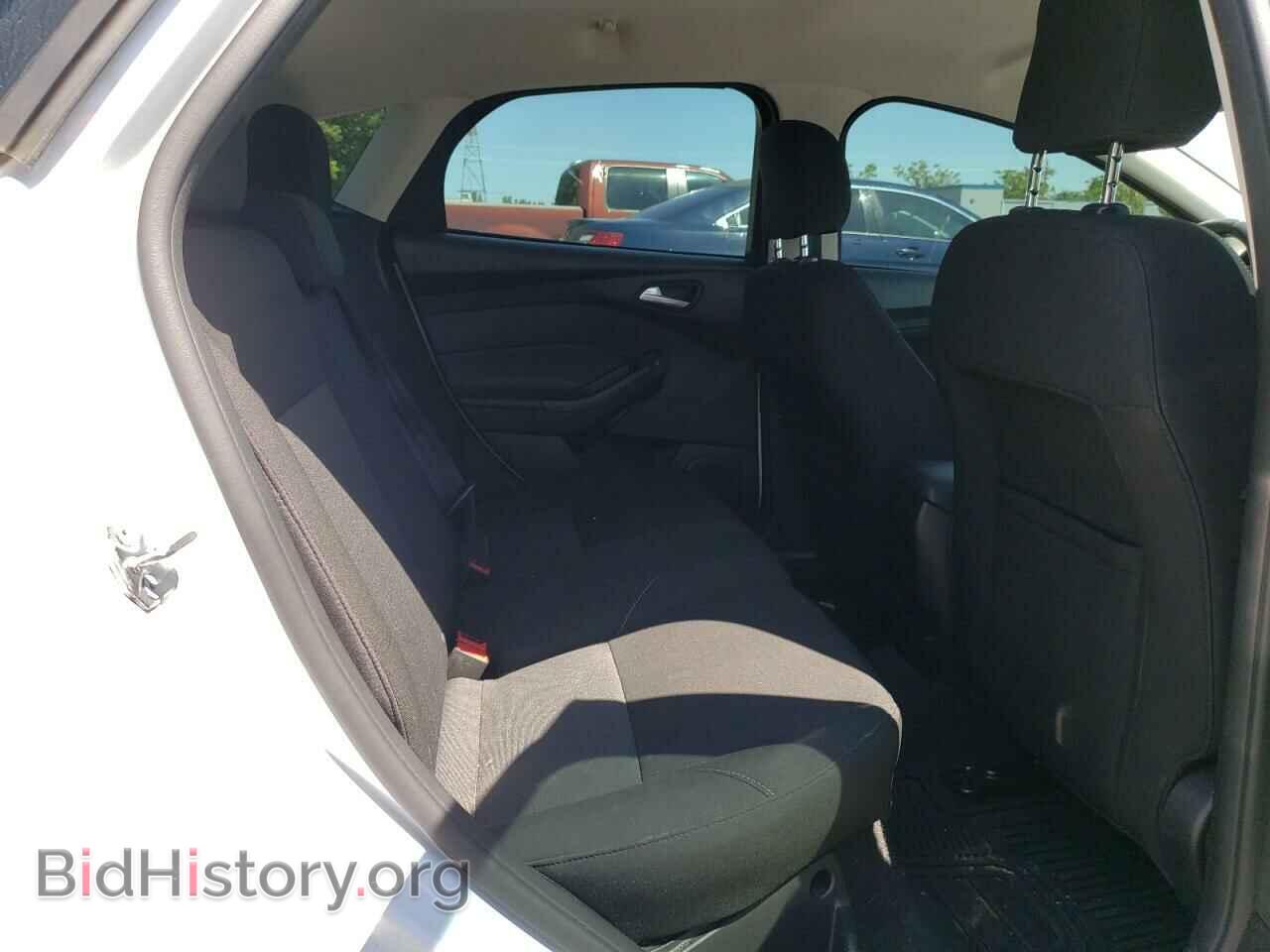 2017 FORD FOCUS - VIN: 1FADP3K25HL288921 - Photo 10