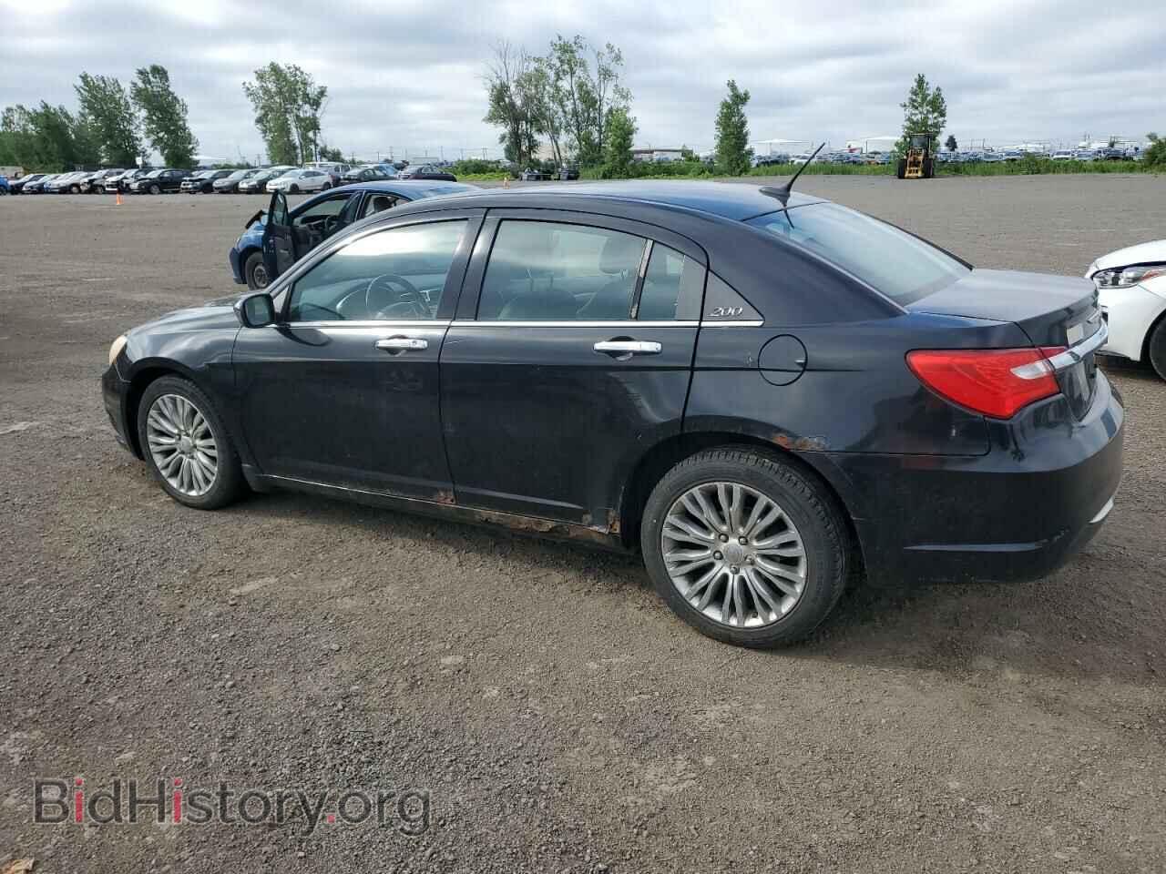 2012 CHRYSLER 200 - VIN: 1C3CCBCG0CN266932 - Photo 2