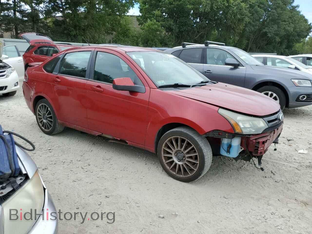 2011 FORD FOCUS - VIN: 1FAHP3GN7BW199541 - Photo 4
