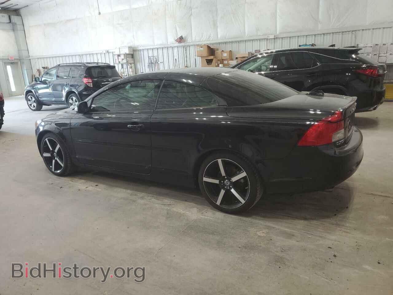 2012 VOLVO C70 - VIN: YV1672MC2CJ129405 - Фото 2