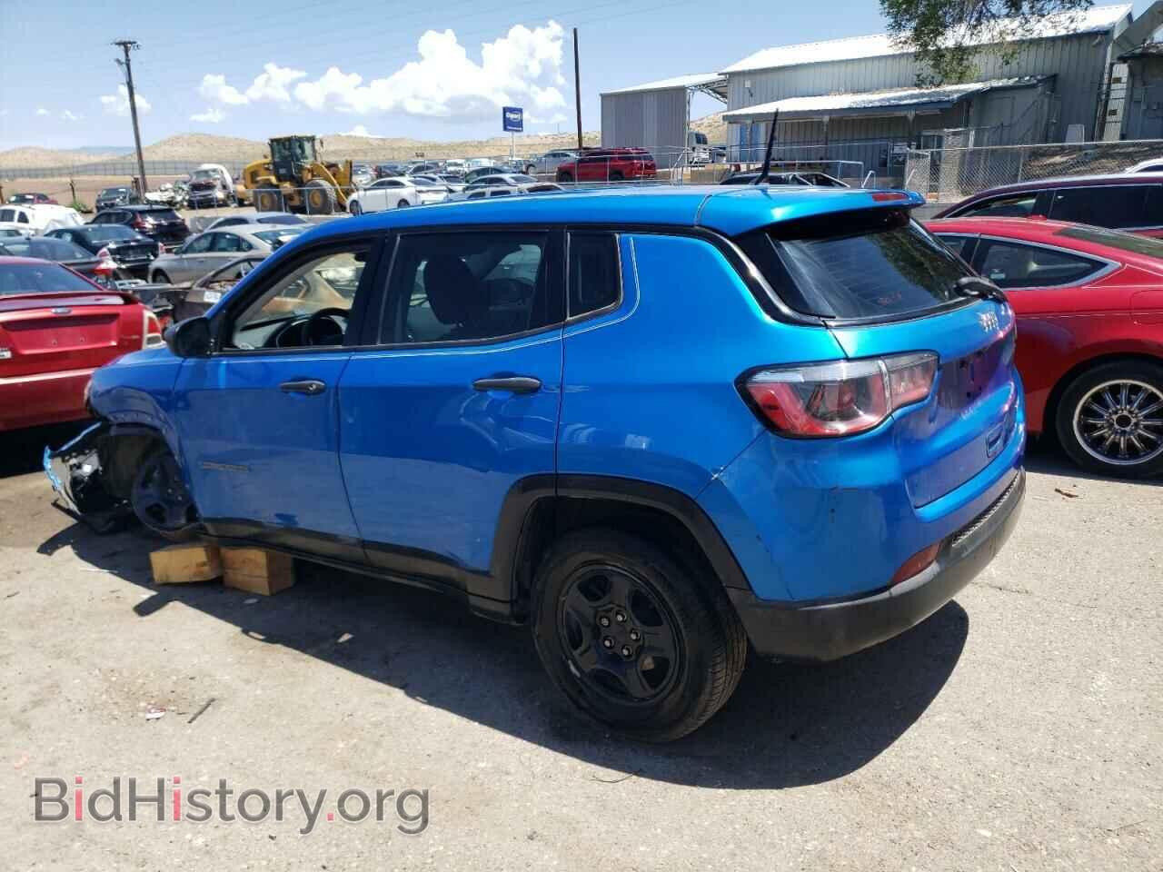 2018 JEEP COMPASS - VIN: 3C4NJCAB9JT211397 - Фото 2
