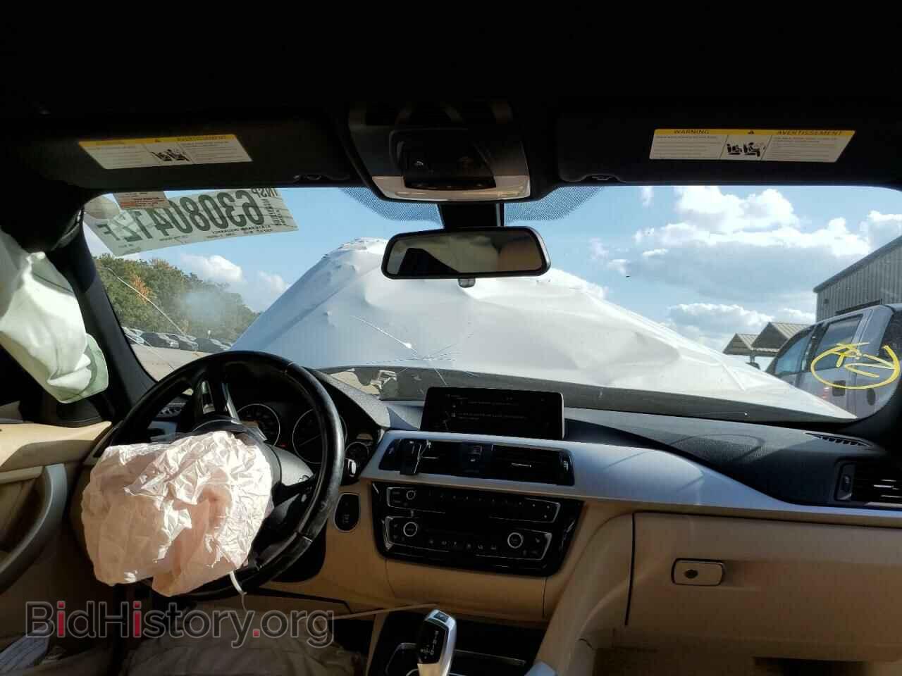 2016 BMW 3 SERIES - VIN: WBA8A3C53GK551771 - Фото 9
