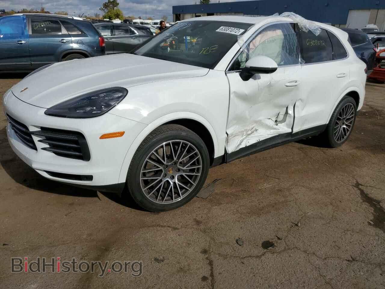 2021 PORSCHE CAYENNE - VIN: WP1AA2AY3MDA03988 - Photo 2