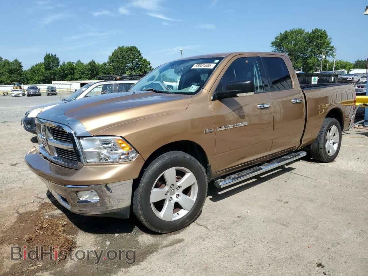 Photo 1D7RB1GT6BS612224 - DODGE All Models 2011