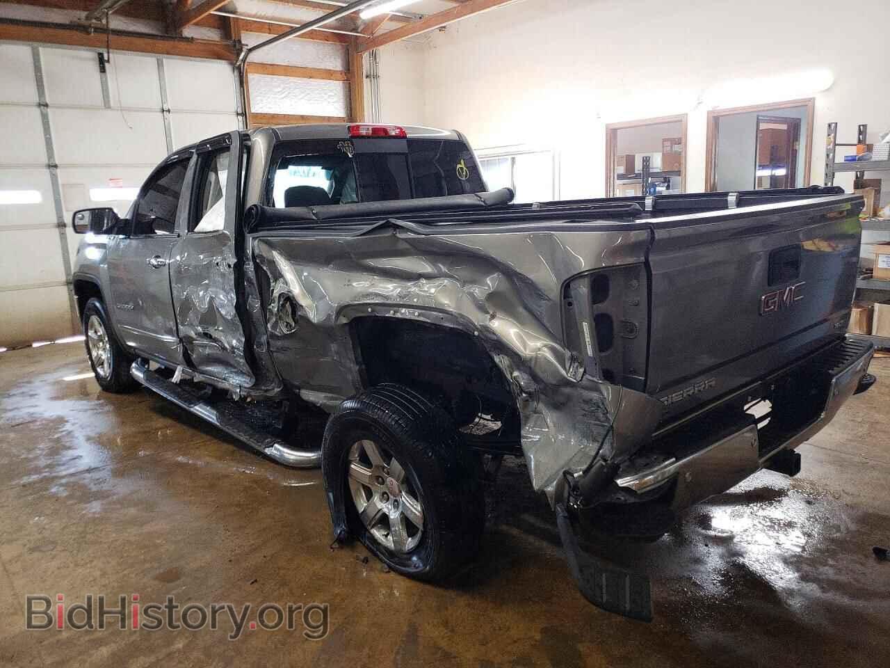 2017 GMC SIERRA - VIN: 1GTV2NEC2HZ281189 - Photo 2