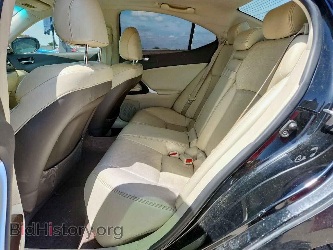 2011 LEXUS IS - VIN: JTHBF5C24B5144155 - Photo 10