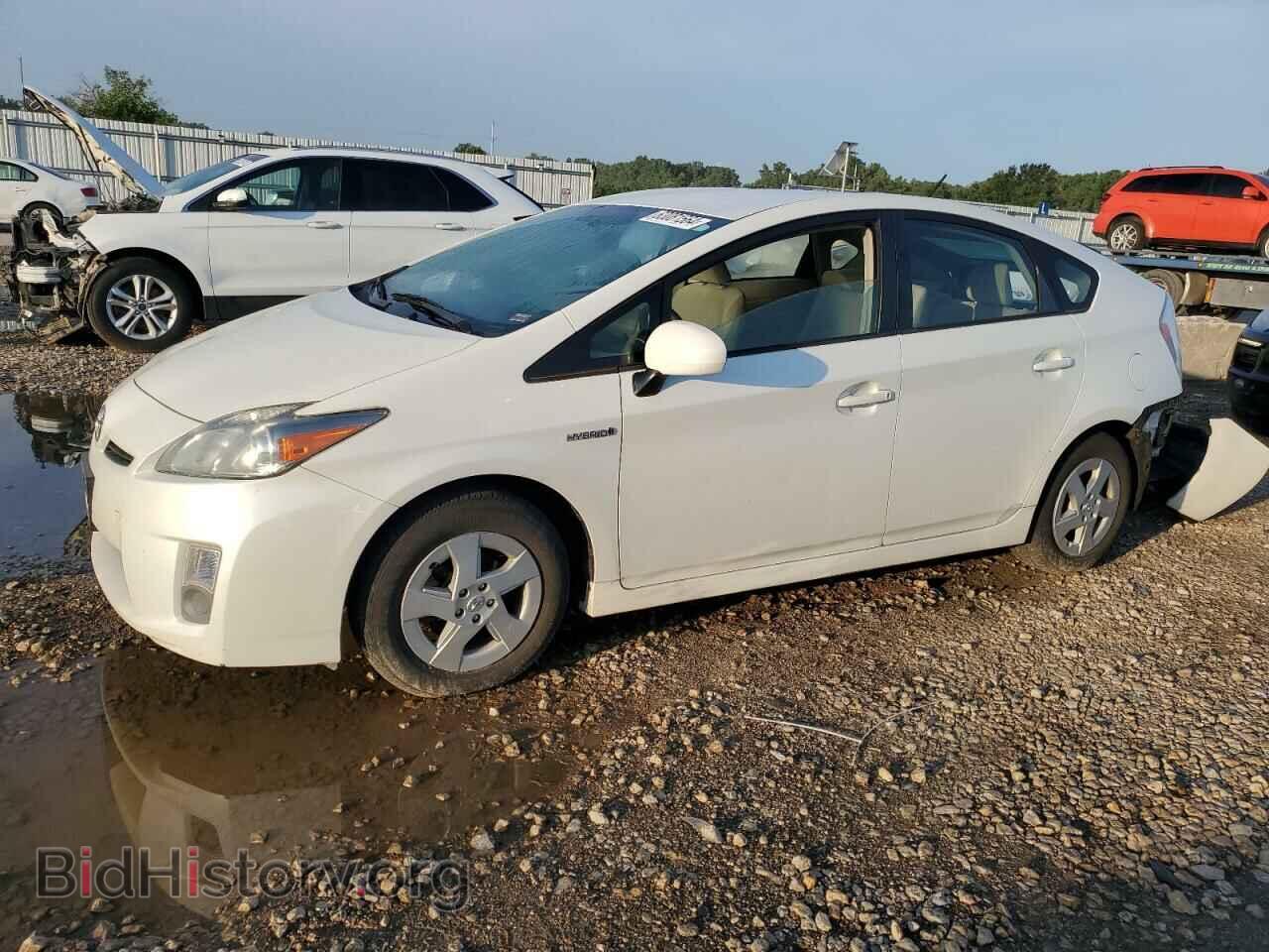 Фотография JTDKN3DU1B1410814 - TOYOTA PRIUS 2011