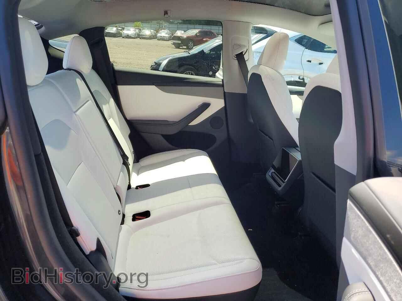 2026 TESLA MODEL Y - VIN: 7SAYGDED1TF546171 - Photo 10