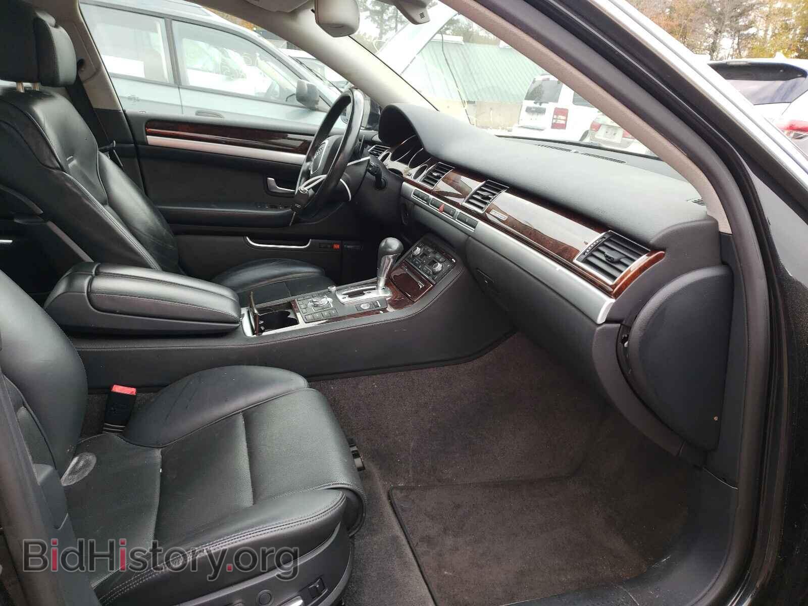2010 AUDI A8 - VIN: WAURVAFA1AN006938 - Фото 5
