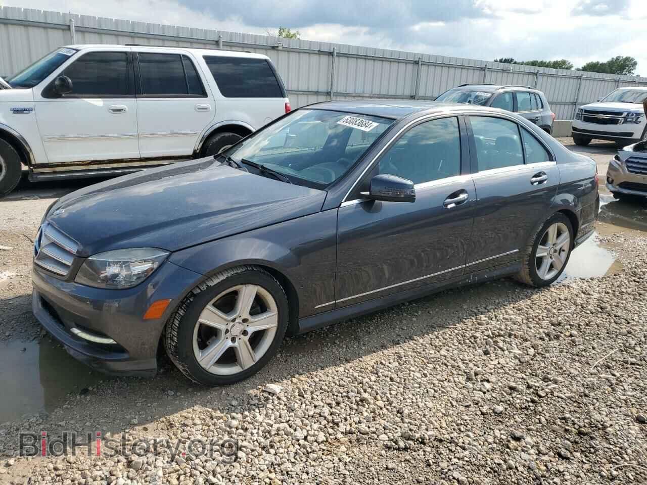 Фотография WDDGF8BB6BR133988 - MERCEDES-BENZ C-CLASS 2011