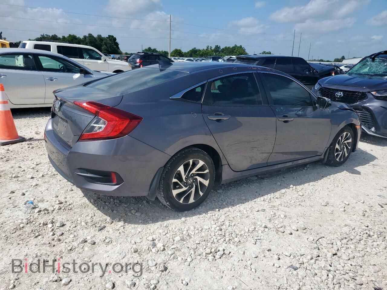 2018 HONDA CIVIC - VIN: 2HGFC2F71JH580438 - Фото 3