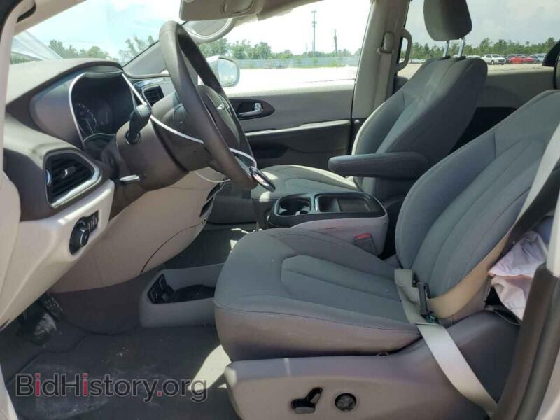 2020 Chrysler PACIFICA (VIN 2C4RC1FG5LR260283) — фото 7 из 14