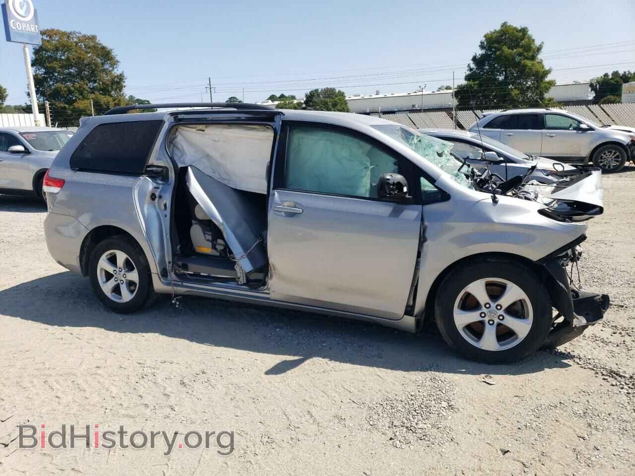2011 TOYOTA All Models - VIN: 5TDKK3DC4BS134826 - Фото 4
