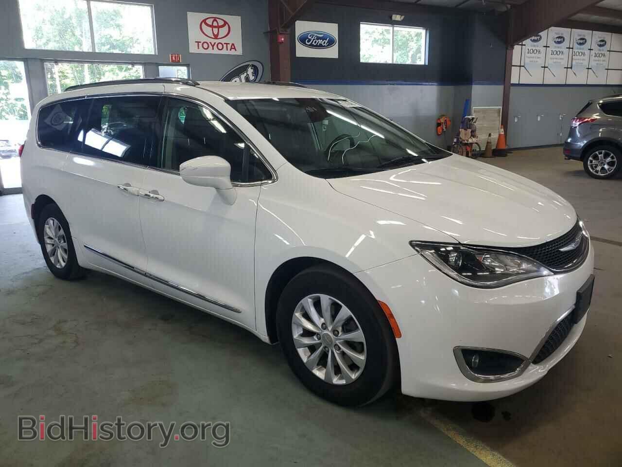 2018 CHRYSLER PACIFICA - VIN: 2C4RC1BG2JR227244 - Фото 4