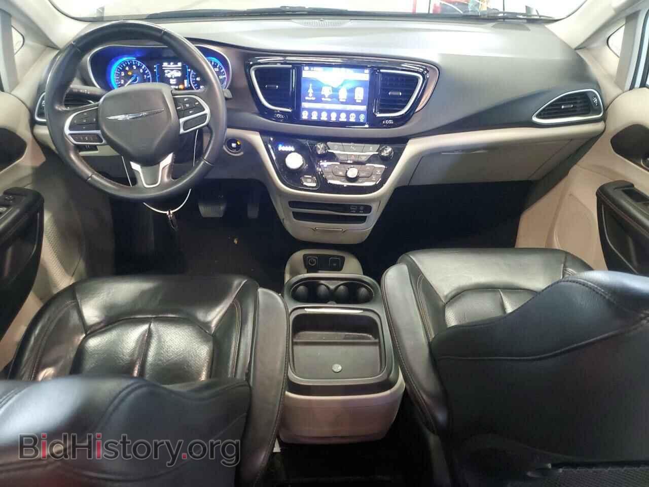 2018 CHRYSLER PACIFICA - VIN: 2C4RC1BG2JR227244 - Фото 8