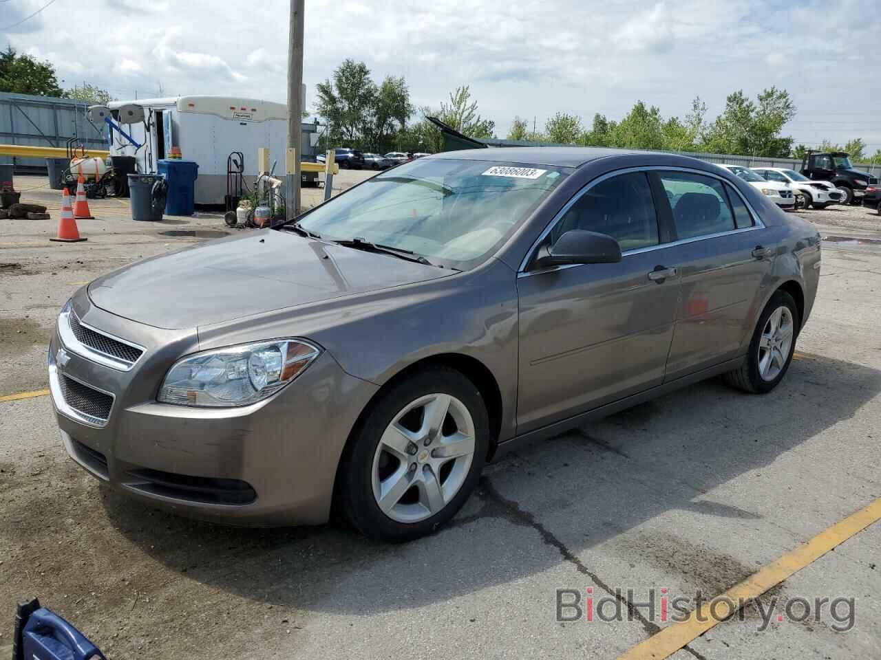 Photo 1G1ZB5EB6A4133647 - CHEVROLET MALIBU 2010