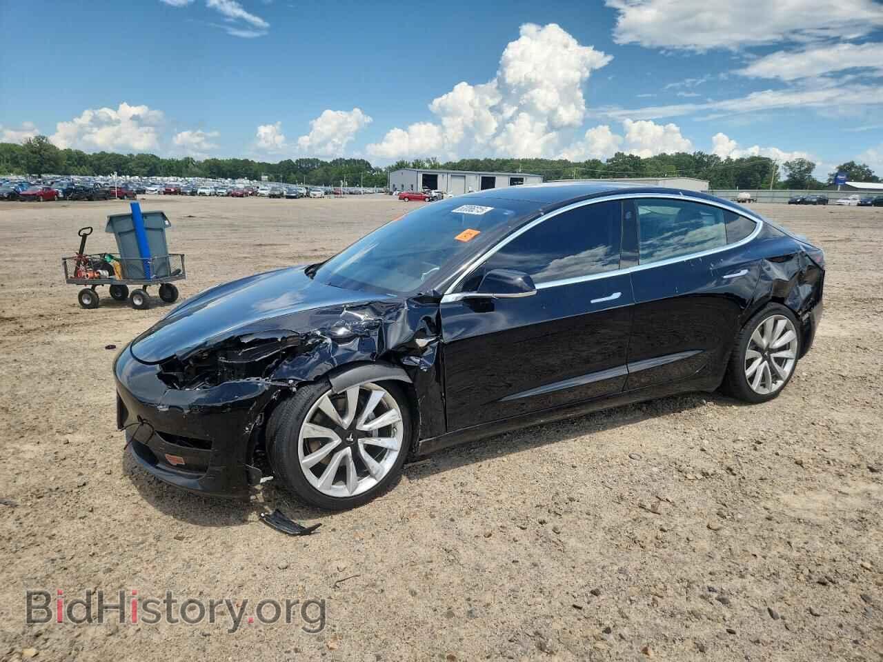 Photo 5YJ3E1EA7KF317638 - TESLA MODEL 3 2019
