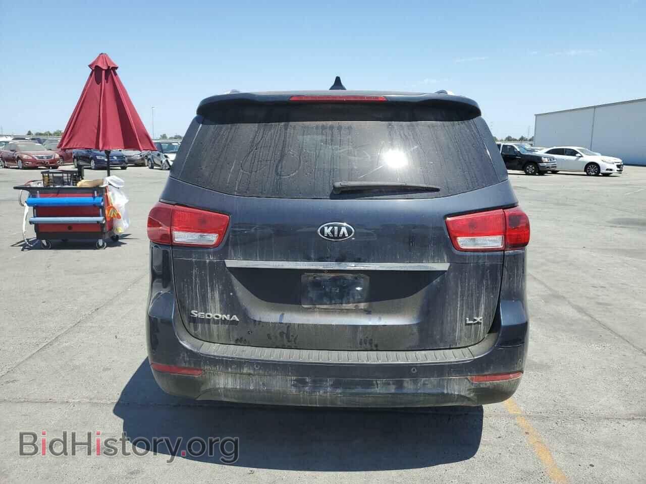 2016 KIA All Models - VIN: KNDMB5C19G6182852 - Photo 6
