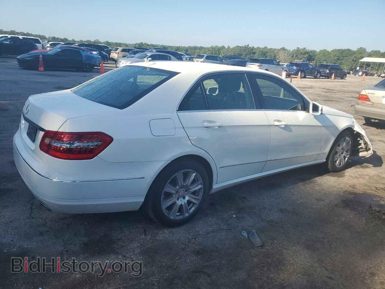 2013 MERCEDES-BENZ E-CLASS - VIN: WDDHF5KB2DA667882 - Фото 3